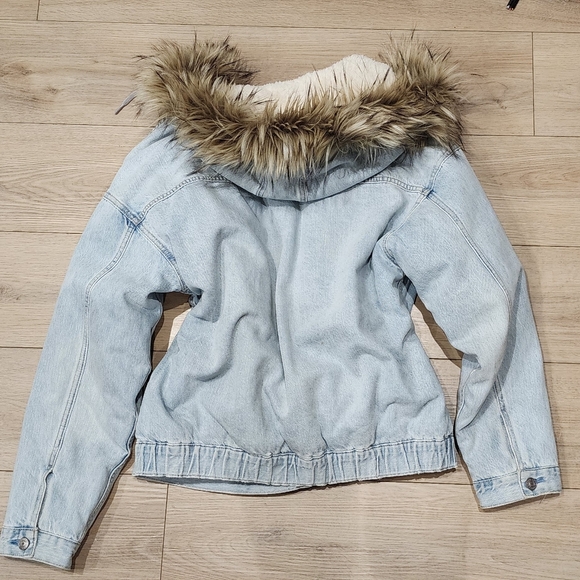 Faux Fur Hooded Denim Jacket - Picture 5 of 5